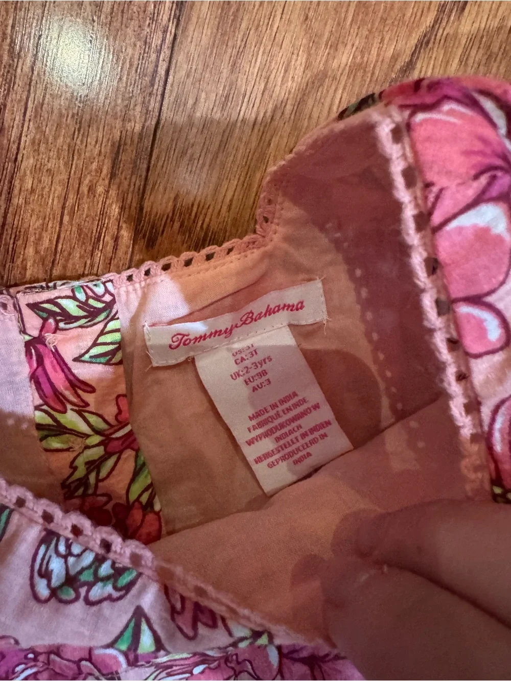 Tommy Bahama Toddler Girl Two-Piece Outfit 3T
